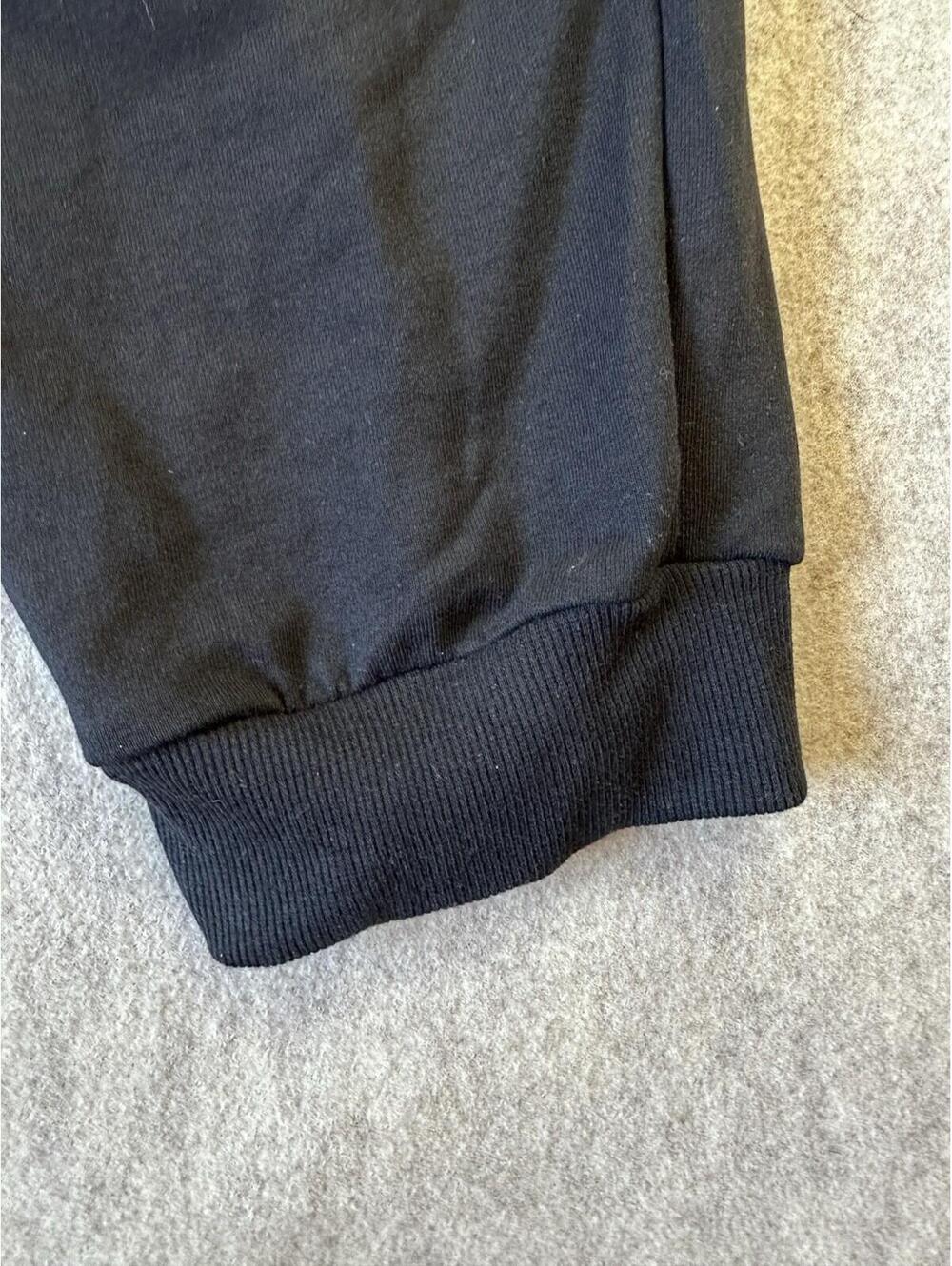 KEITH HARING Sweatpants Women’s XL Black Fleece Joggers Heart Graphic Pockets - Picture 8 of 9